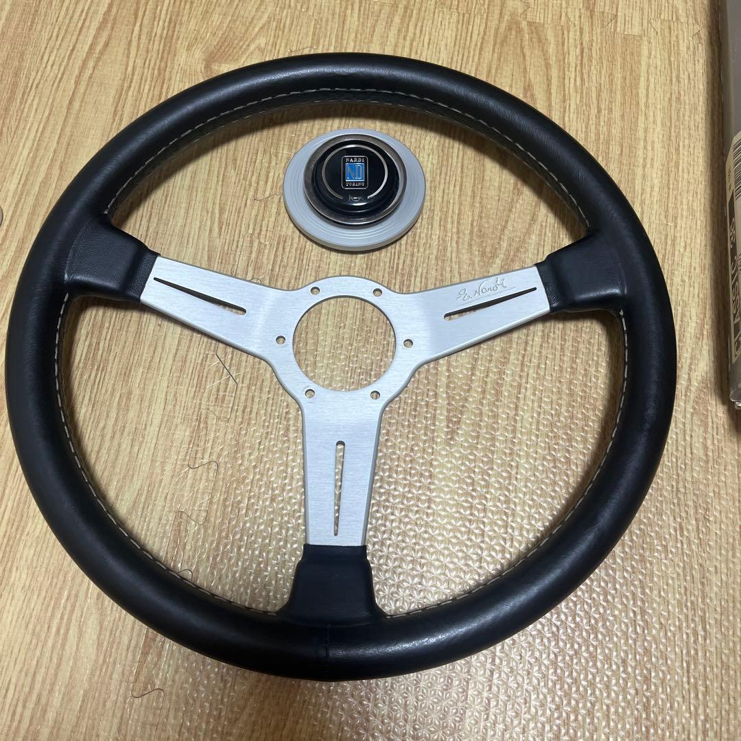 ナルディ NARDI 正規品 ステアリング 36パイ レザー クラシック