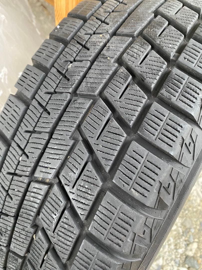 195/65R15スタッドレスタイヤ・ホイールセット ヨコハマ