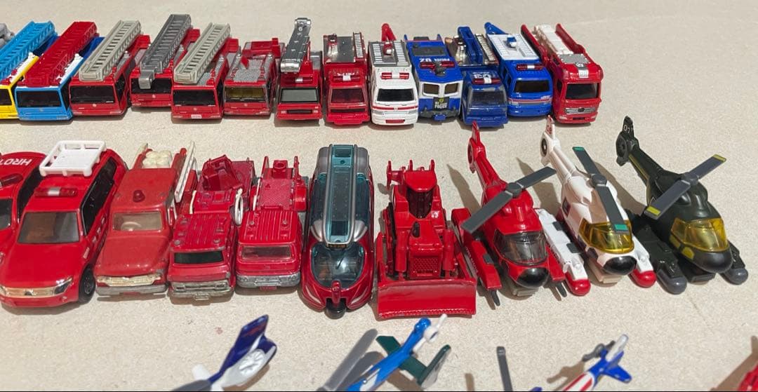 トミカ消防車系　ミニカーまとめ売り43台セット