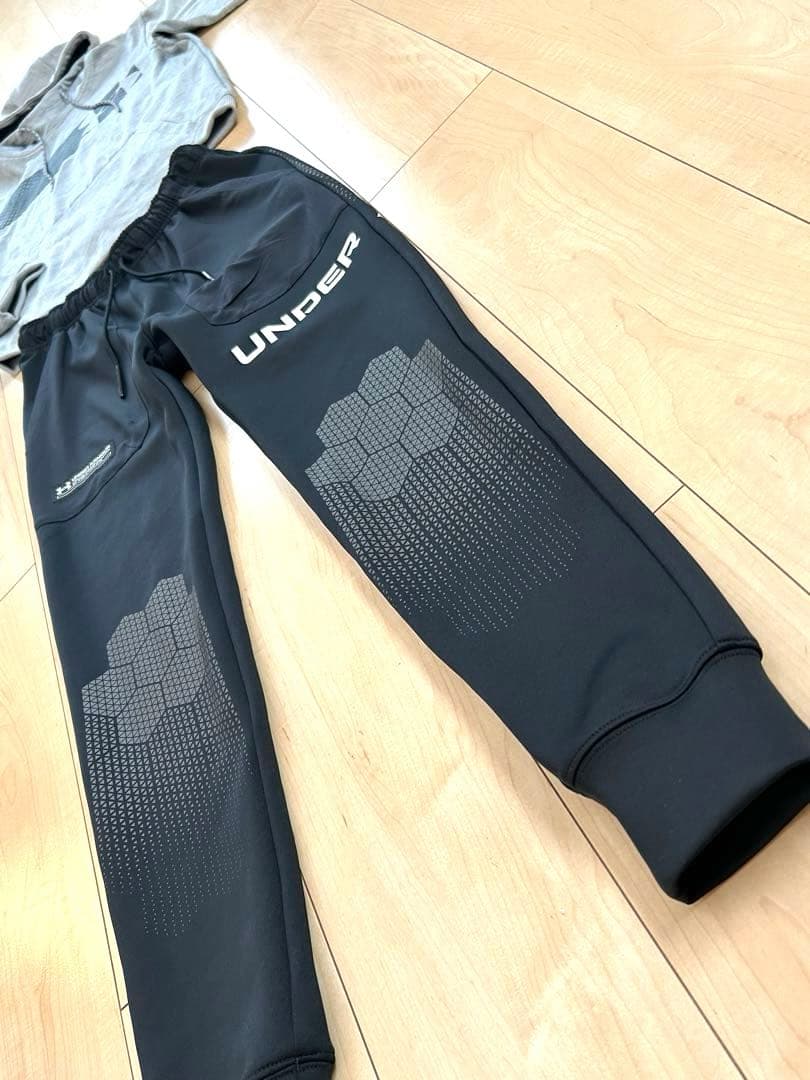 UNDER ARMOUR アンダーアーマー　ジャージ上下セット　セットアップ　S