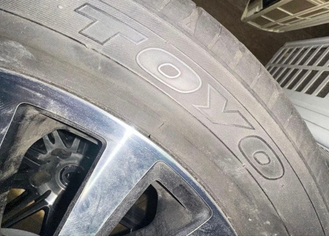 トヨタ アルファード純正 ホイール235/50R18 (1本)