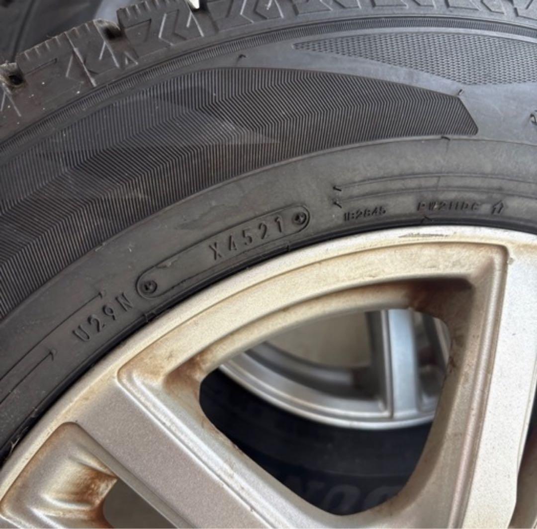 専用予定。購入可　バリ溝195/65R15 スタッドレス　pcd100 プリウス