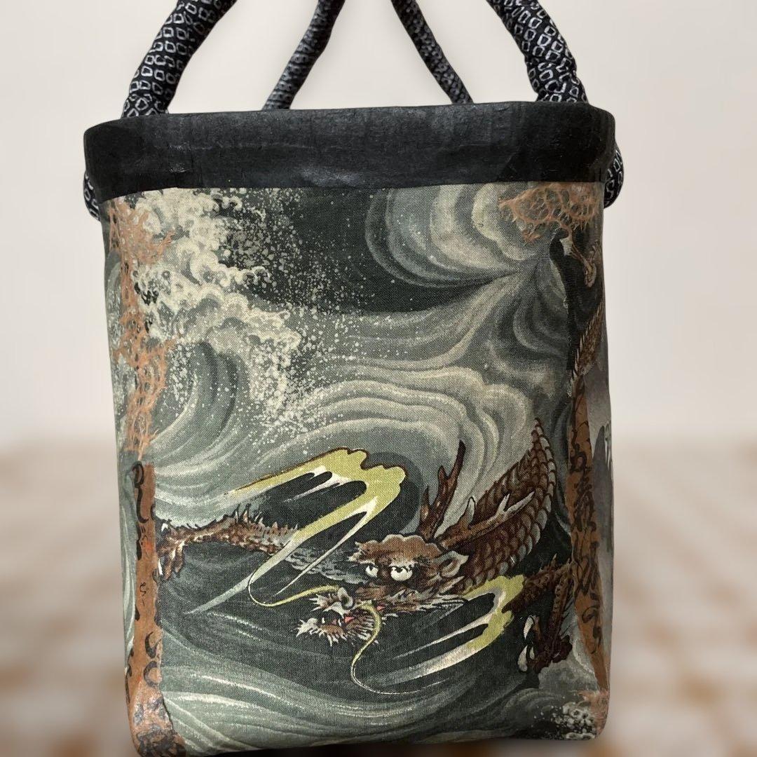 一閑張りバッグ13龍　Ｊohn Smith