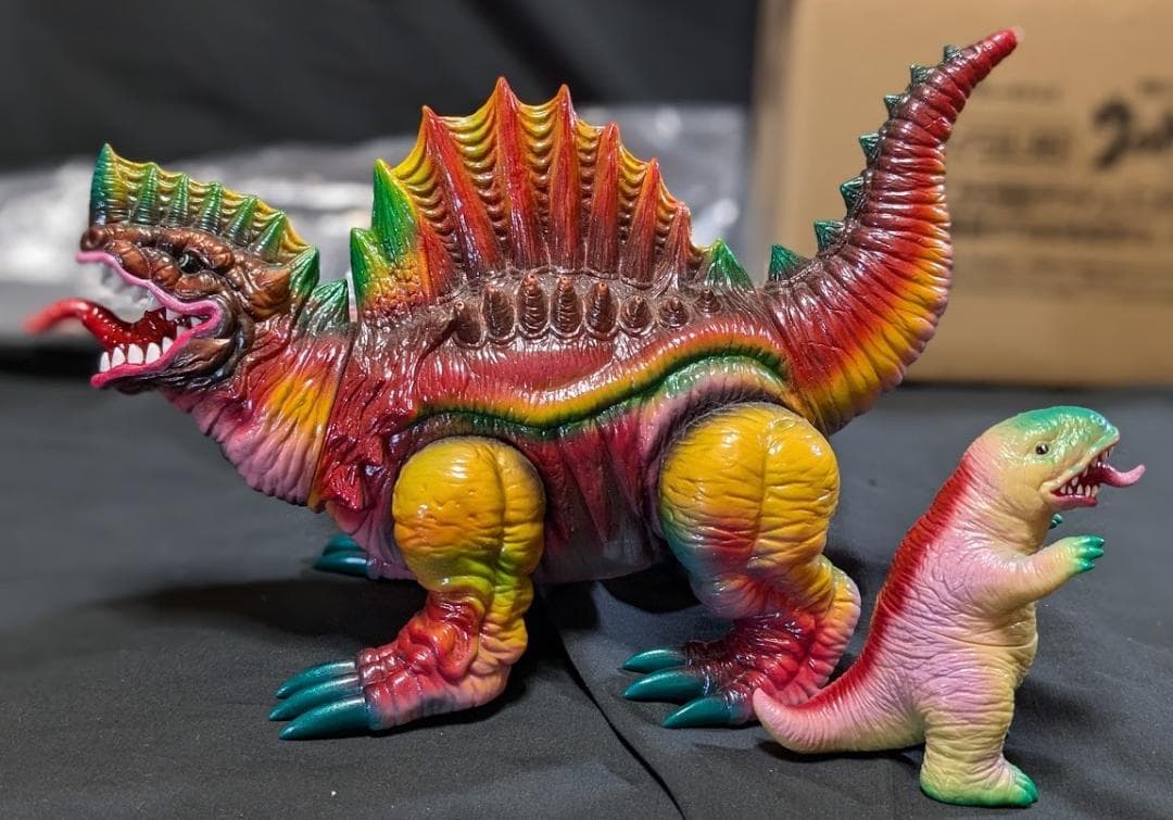 楳図かずお版ガヴァドンa＆b（フューチャーモデルズ／アート・ストーム）２体セット