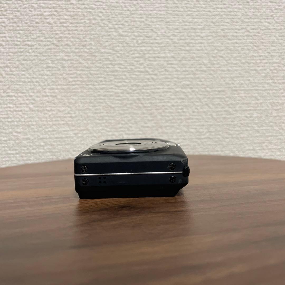 【オールドコンデジ】 FUJIFILM FinePix F50fd