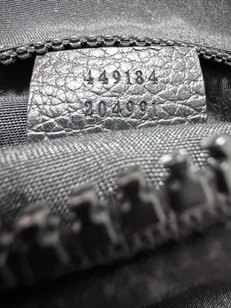 GUCCI グッチ GG柄 ショルダーバッグ