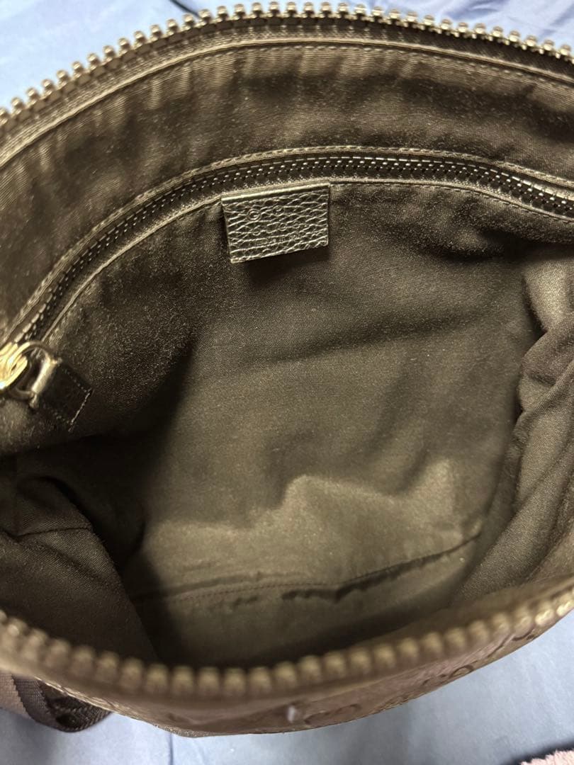 GUCCI グッチ GG柄 ショルダーバッグ