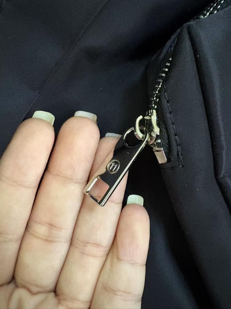 即日発送メゾンマルジェラ MM6ブラック ショルダーバッグ