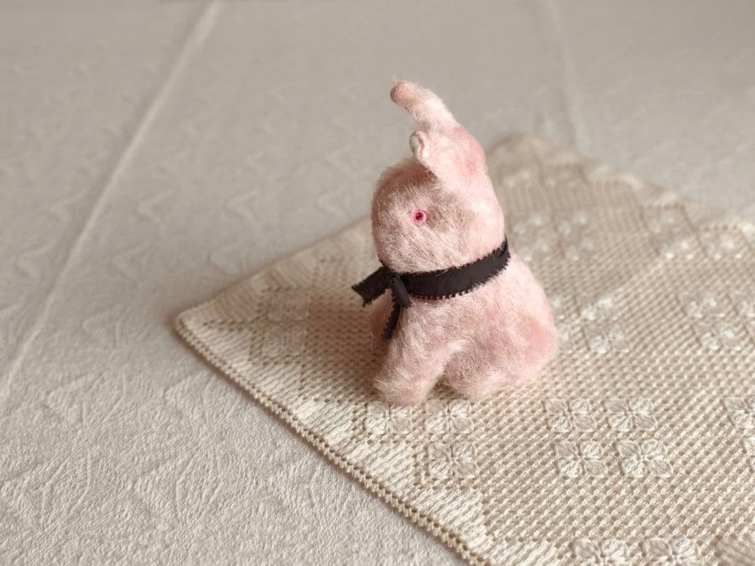 * vintage rabbit ୨୧ フォルムの可愛い ピンクの ウサちゃん