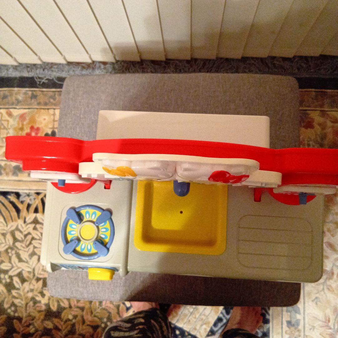 ハローキティ　初代　ままごとトントン　ママキッチン　送料込み。