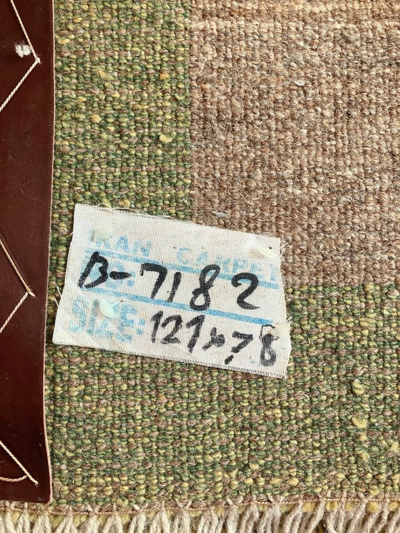 みこさんギャベ✳︎ペルシャ絨毯　イラン　ギャッベ　ラグ 121×76 cm