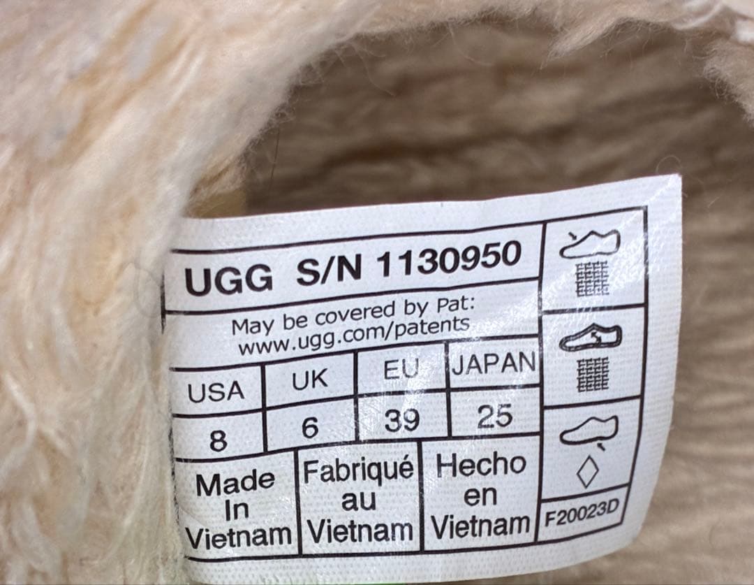 【極美品】UGG ボア スリッポン フラッフクロッグ 25cm ファー 冬支度