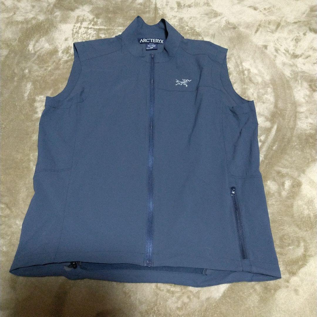 美品 ARC’TERYX アークテリクス インセンドベスト ネイビー S