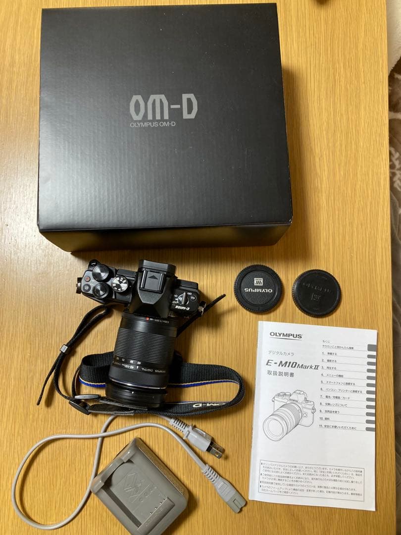 【美品】OLYMPUS OM-D E-M10 mark2 レンズ付き