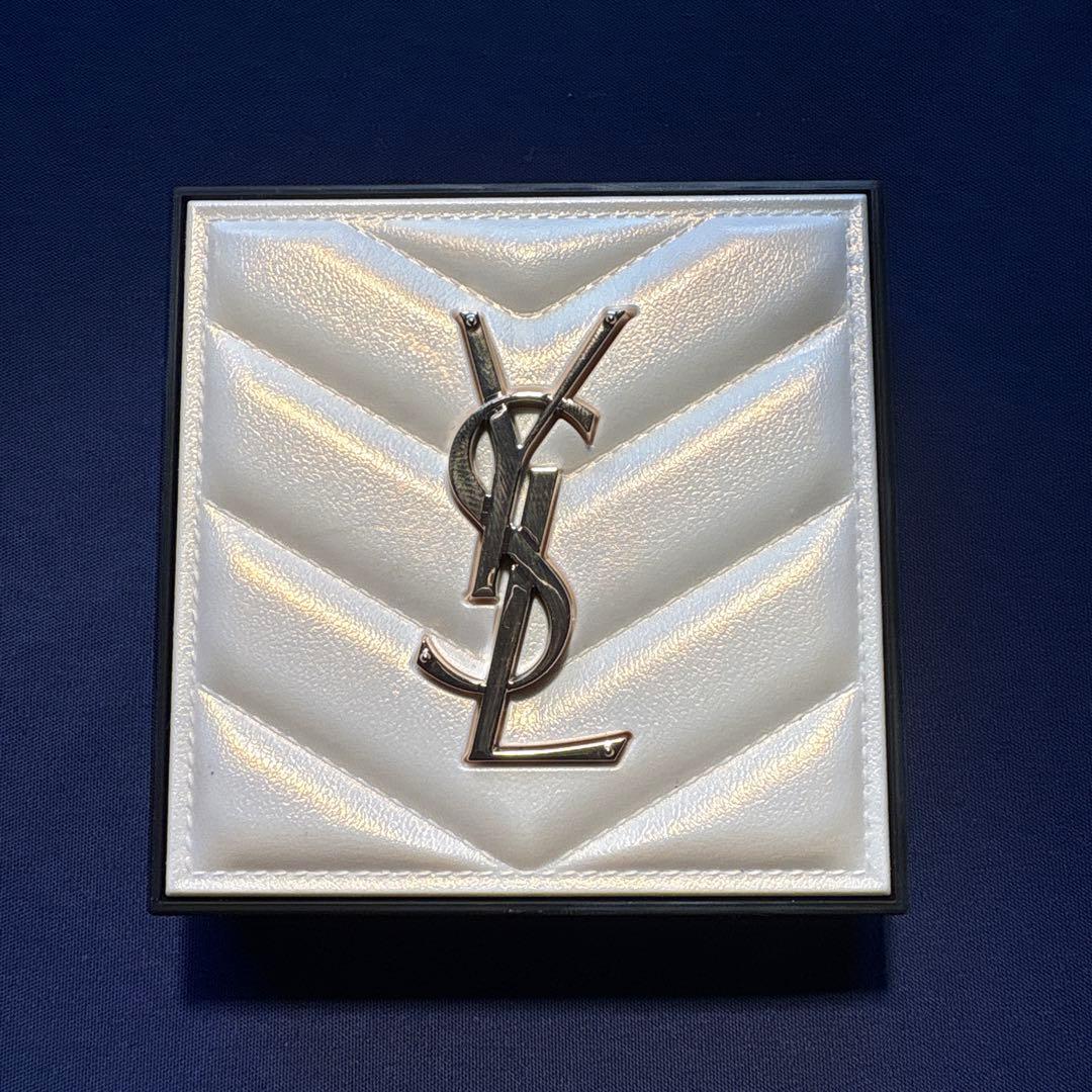 イヴサンローラン　オールアワーズハイパールミナイザー03ロージーサンド