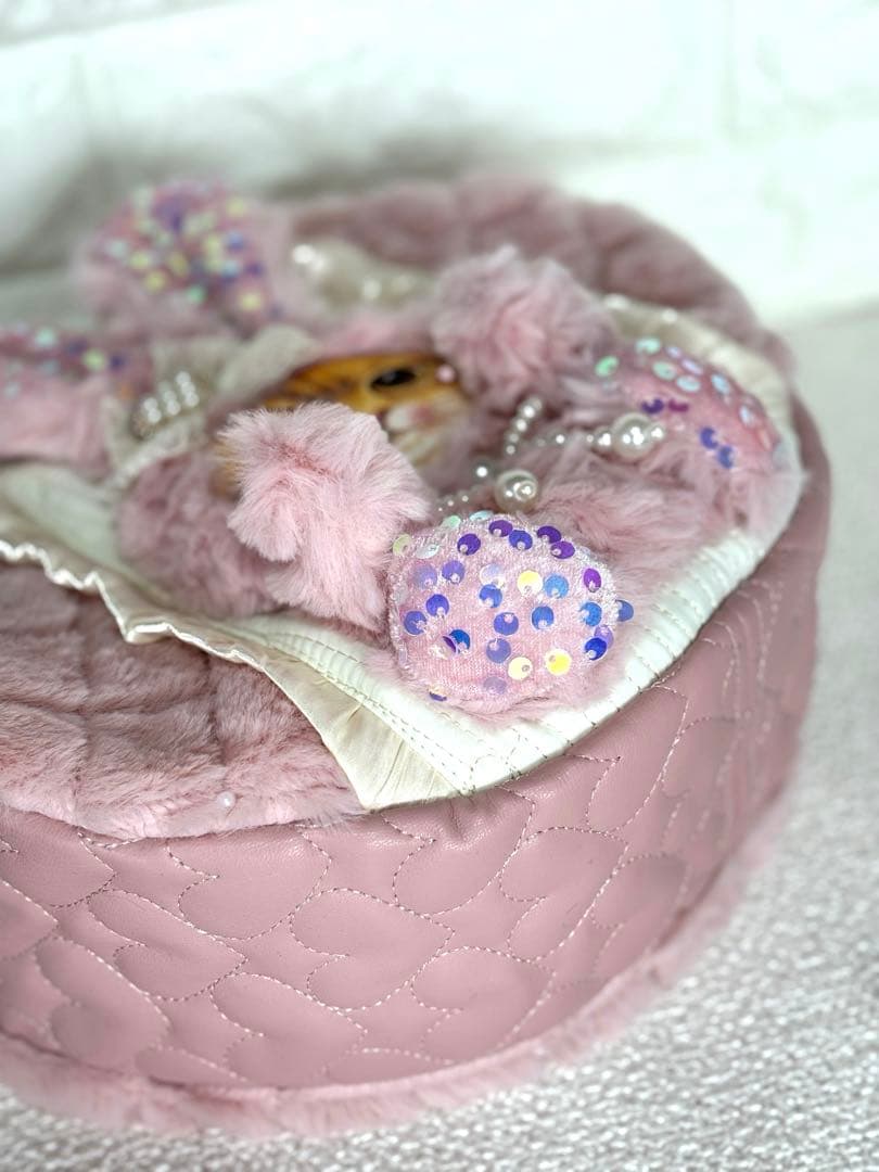 黒*こ様 コヤンイサムチョン　ハンドメイド　ハート型ファーショルダーバッグ　ピン