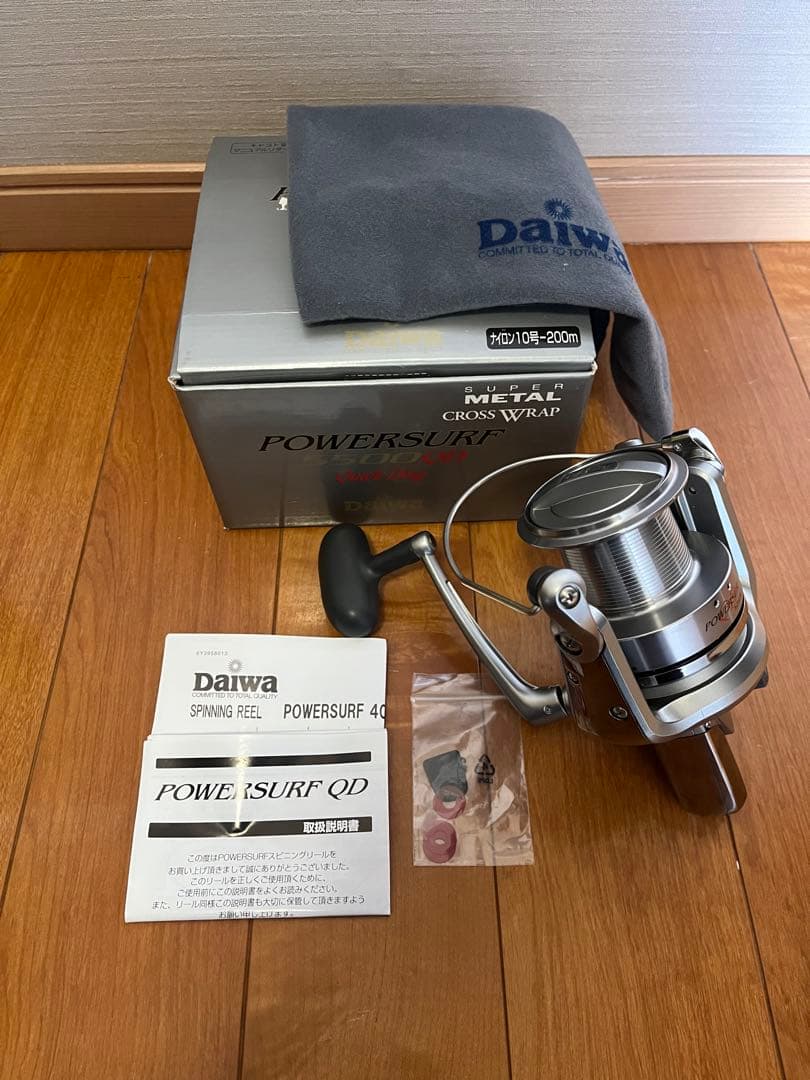 未使用品 Daiwa パワーサーフQD 5500 ダイワ スピニングリール
