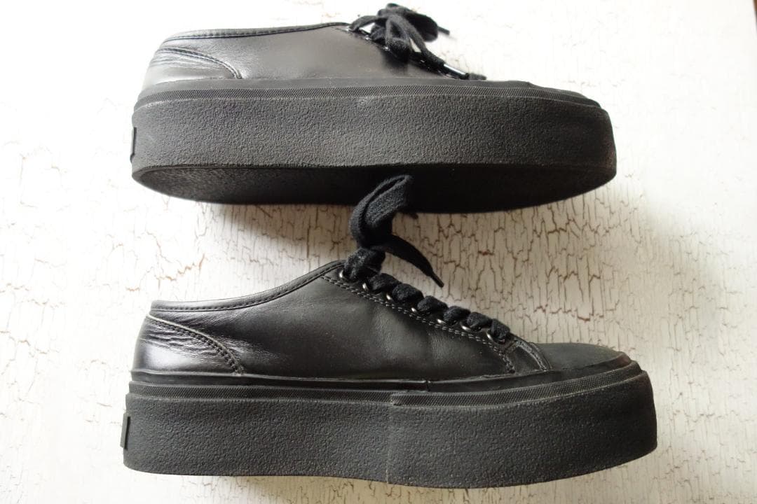 the GazettE レザースニーカー2016年GRAND FINALE DO