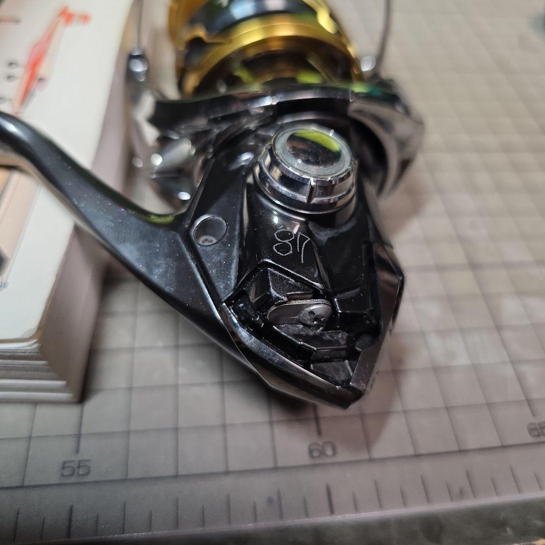 20 ツインパワー 4000（新品ハンドル付き）