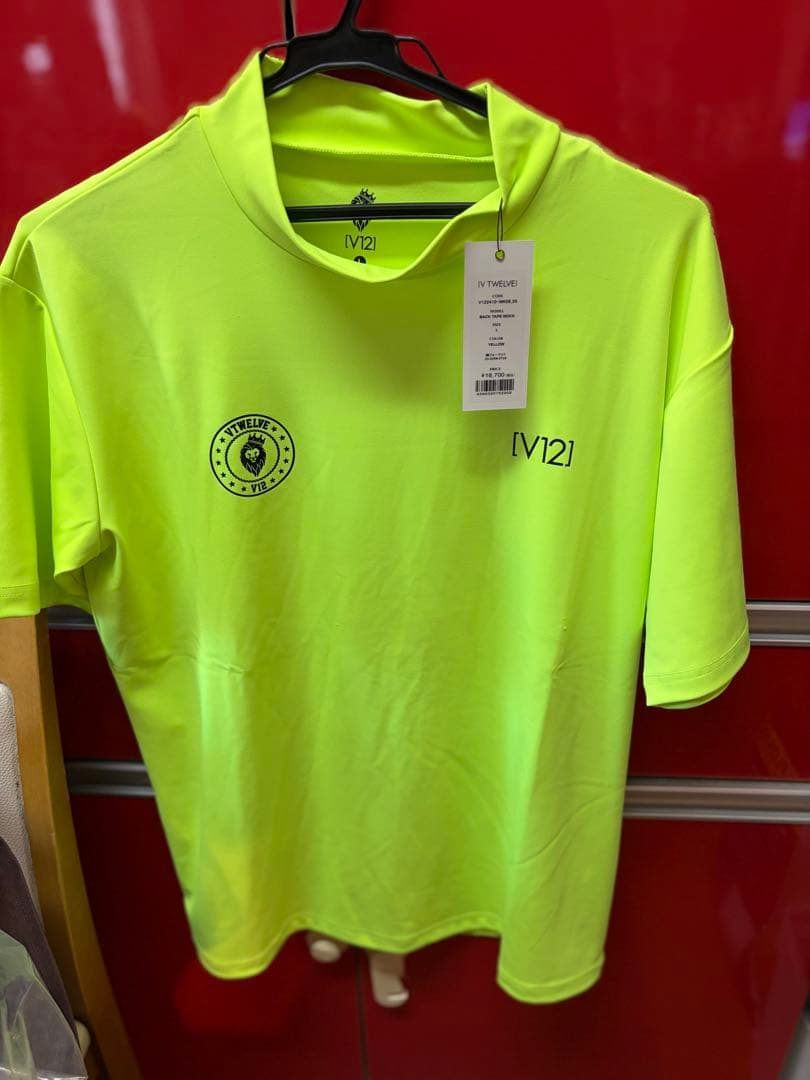 【未使用・タグ付】V12 ゴルフ モックネック イエロー Lサイズ