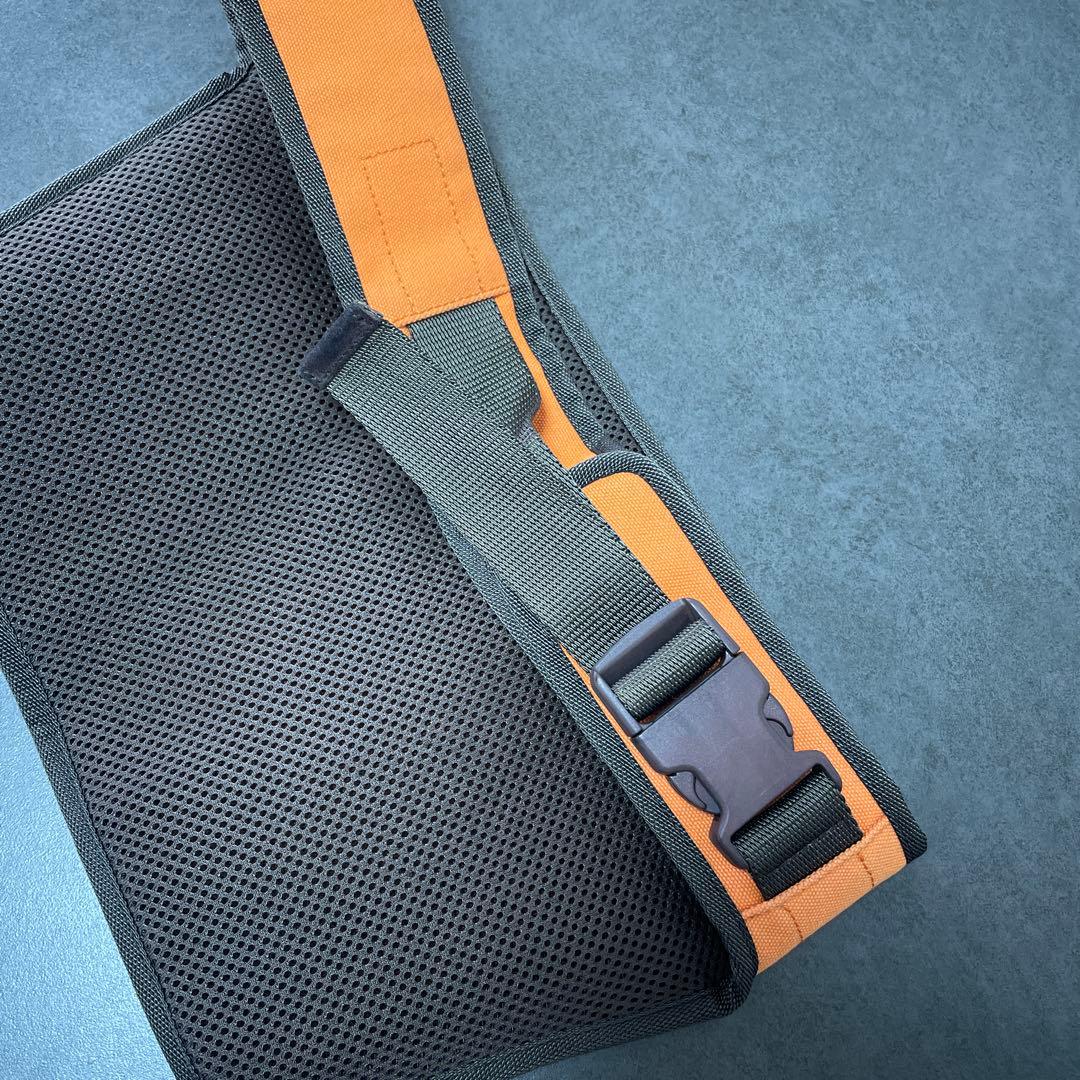 D*a様 【レア】 MIUMIU ウエストバッグ 白タグ