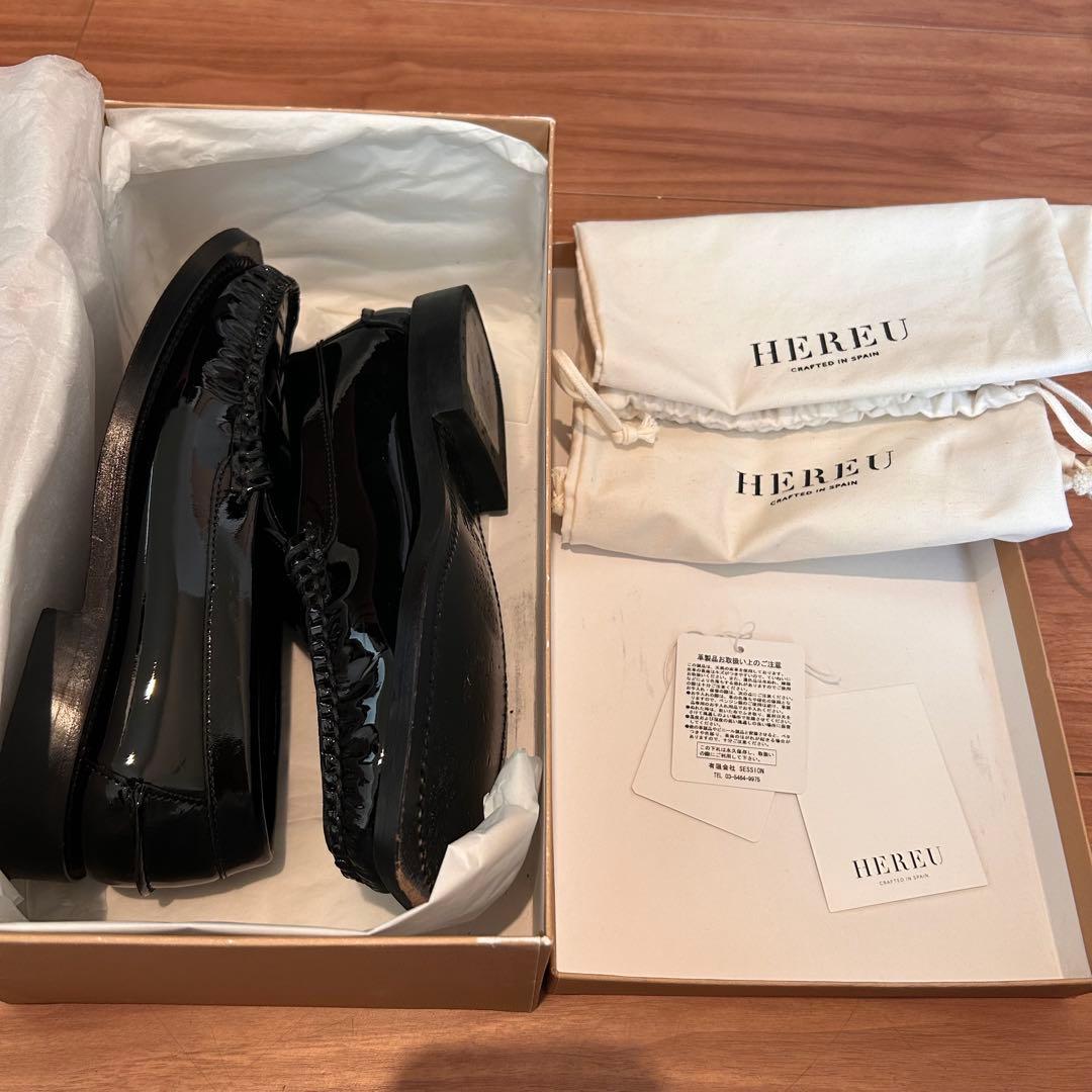 HEREU Nombela Glossy Black 37 へリュー