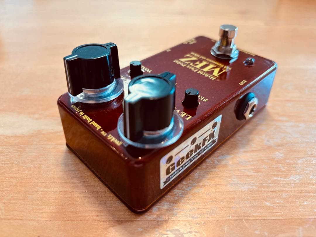 【夏休み値下】Myriad FuzzクローンペダルpreGain搭載