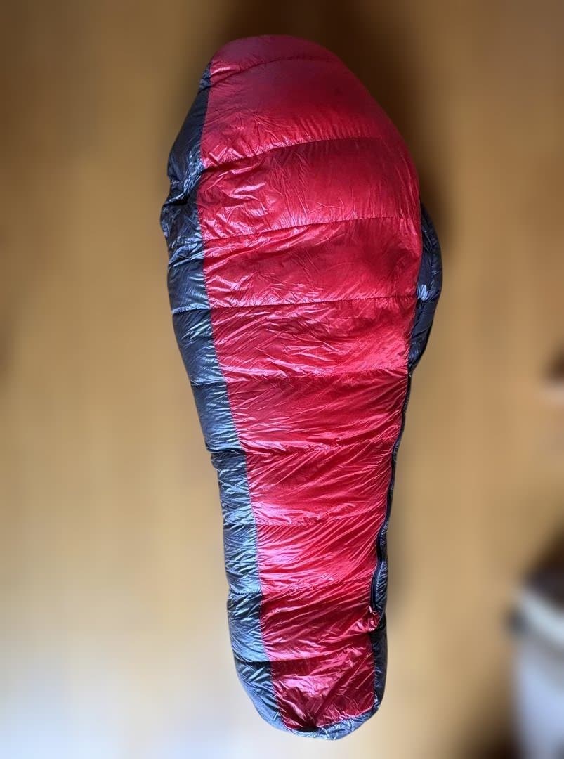 ナンガ ウルトラドライダウンバッグ1000DX UDD BAG レギュラー 赤