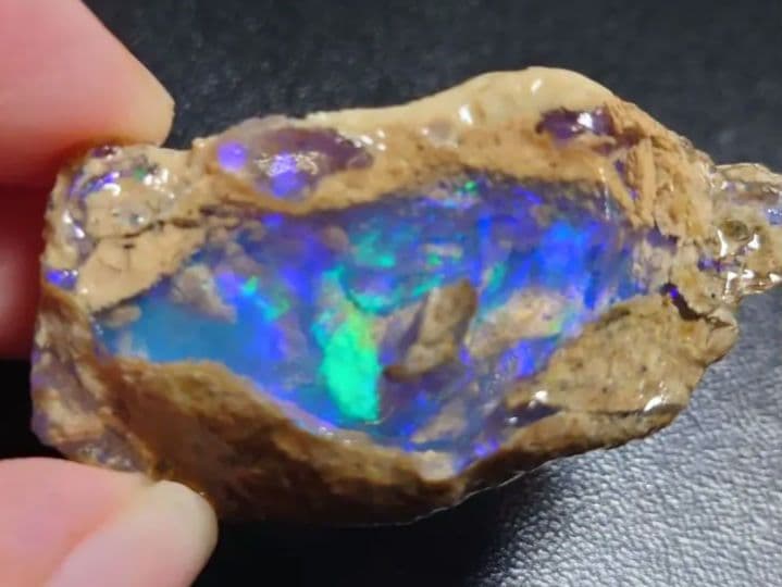 【60CT】エチオピア　オパール　原石　青　クリア　透明　ウェロ産