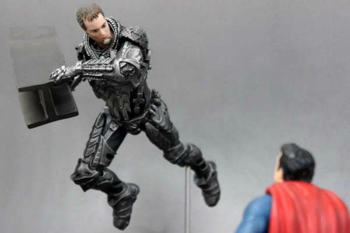 1/12スケール ジオラマフィギュア スーパーマン対ゾッド将軍