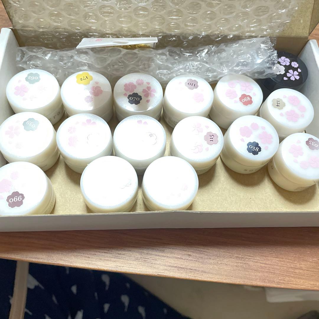 ネイルカラー・マニキュア sacracolor gel