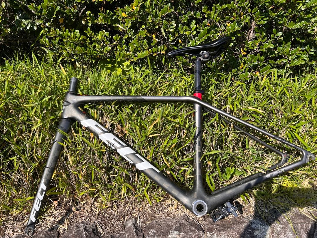 【値下げしました】FELT FR1 弱虫ペダルサイクリングチーム使用モデル！