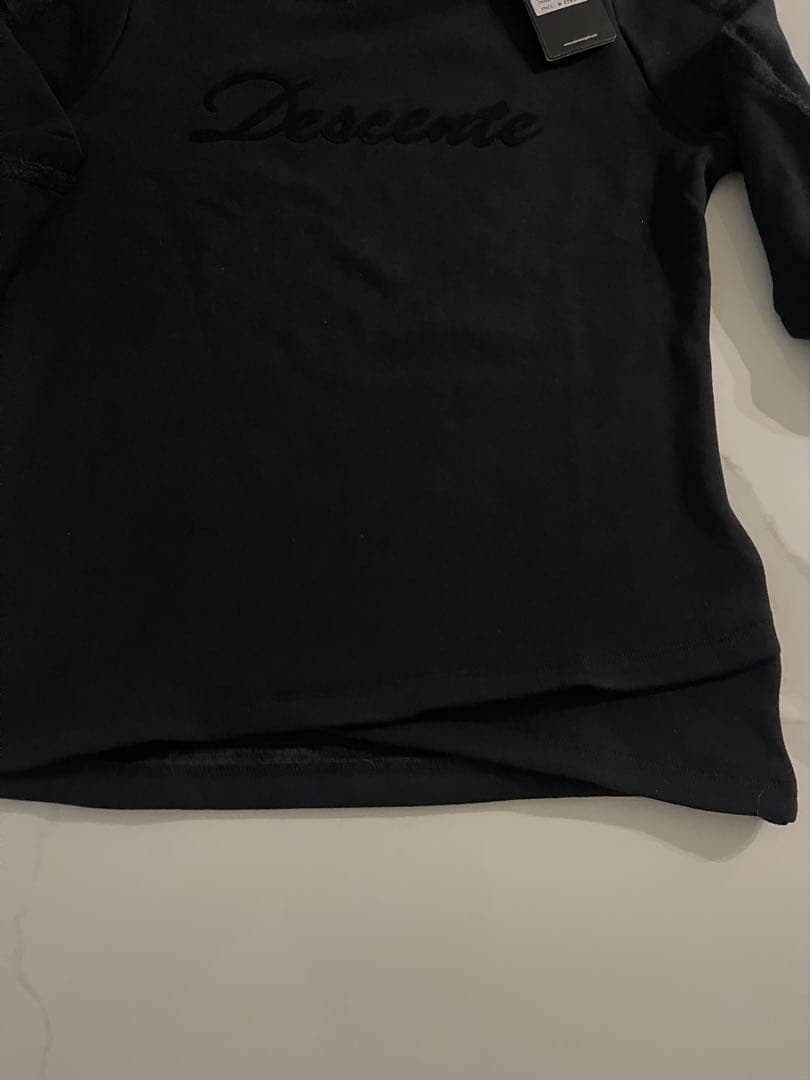 新品　韓国デサントゴルフ　レディース　黒　裏起毛