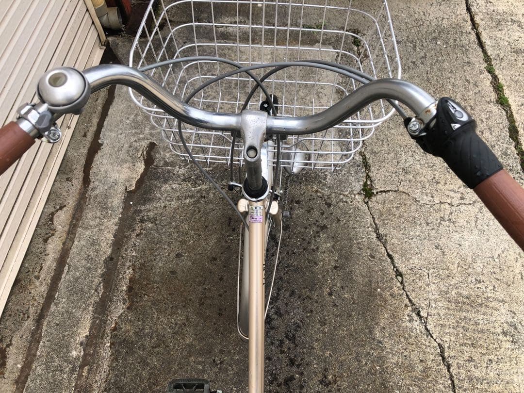 スイスー新品を9割引にしたものあり