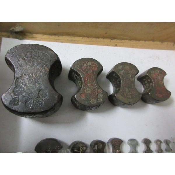 分銅12個と天秤台 [B28243]