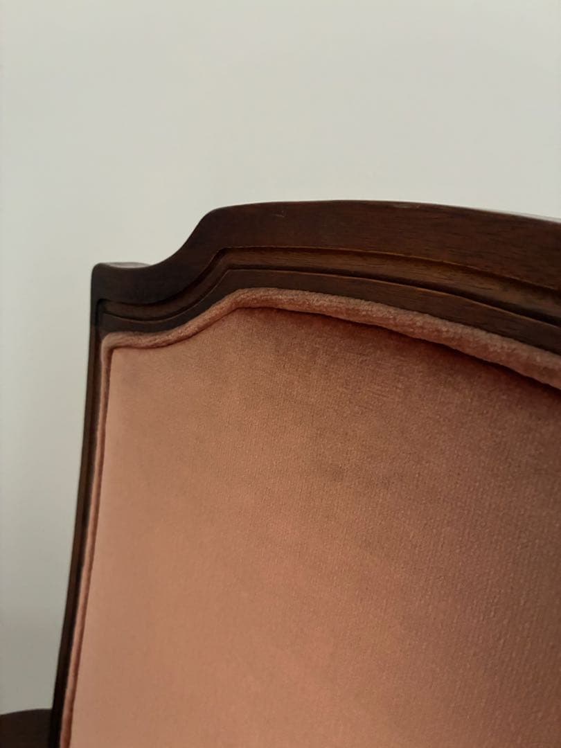 職人仕事が美しい　アンティークチェア　ピンク　ビンテージ　マルニ木工