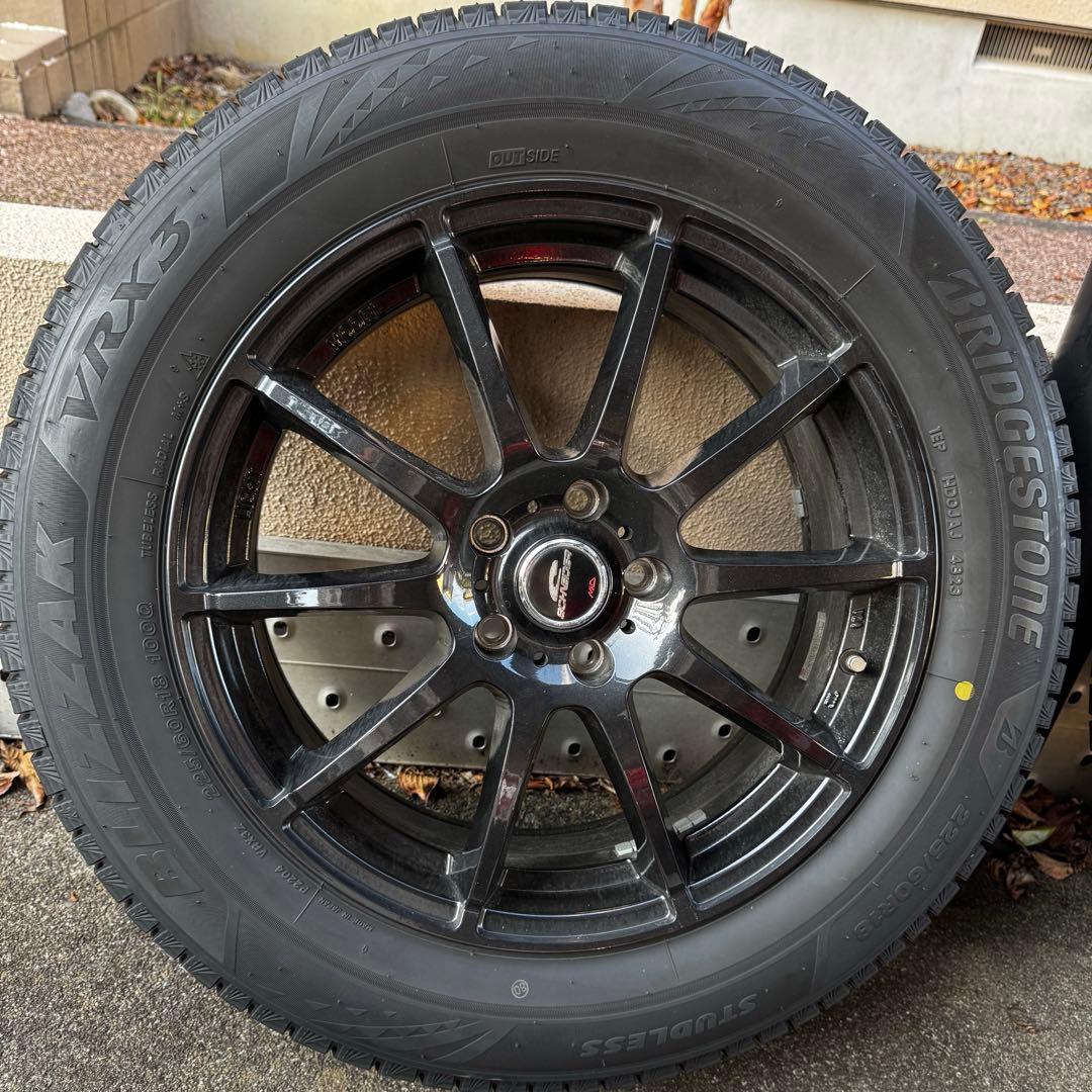 クラウンクロスオーバースタッドレス ブリヂストン VRX3 18インチ 送料込み