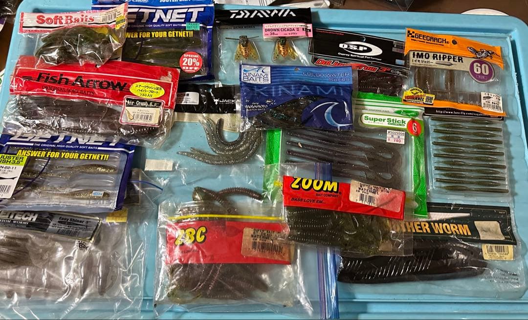 バス釣りワームセット　100袋以上