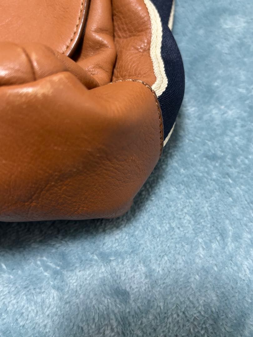 コーチCOACHレザーメッセンジャーバッグ