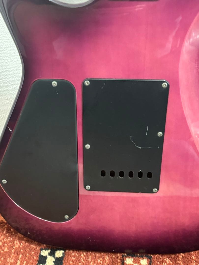 Charvel CDS-38 サンバーストエレキギター ディンキータイプ