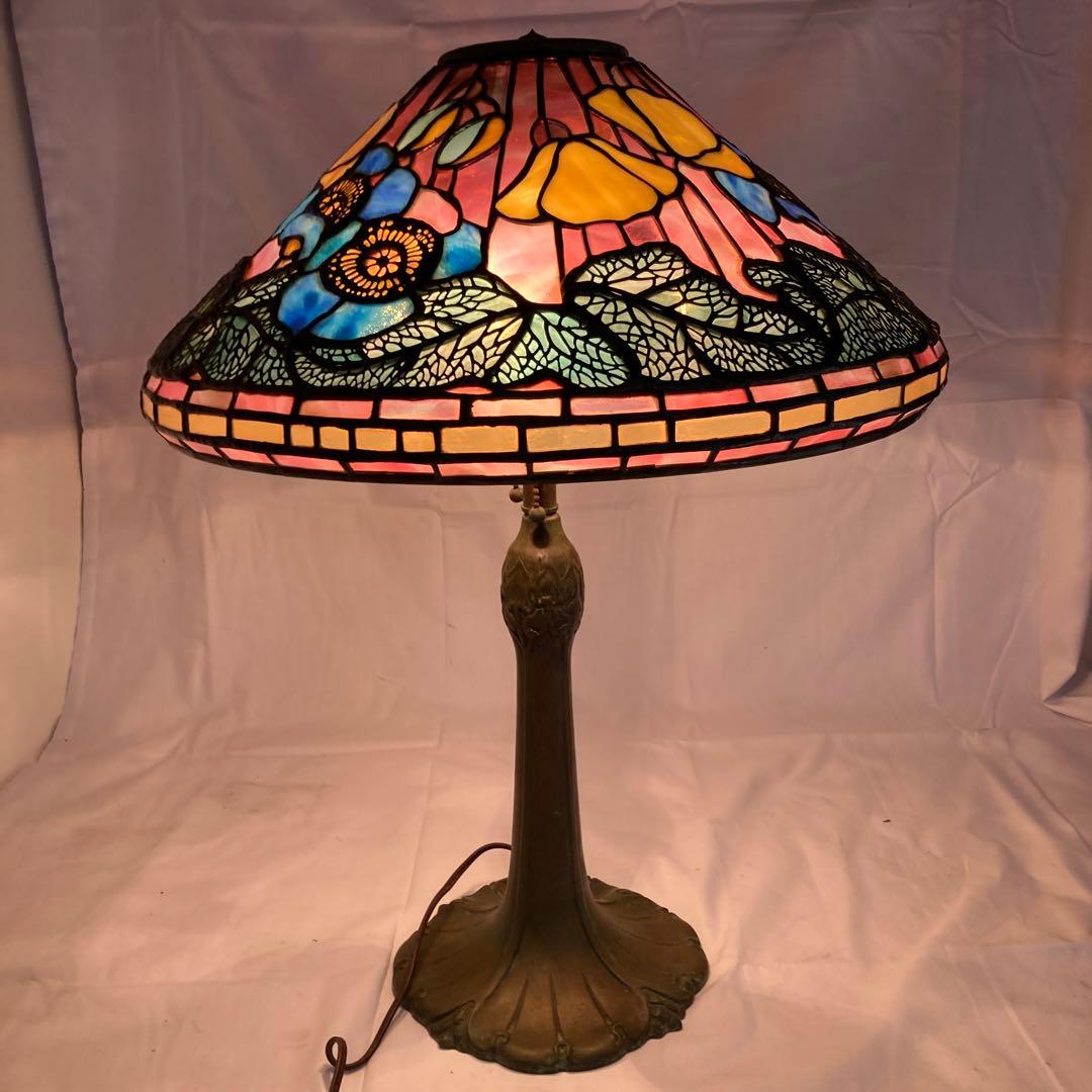 ステンドグラスランプ