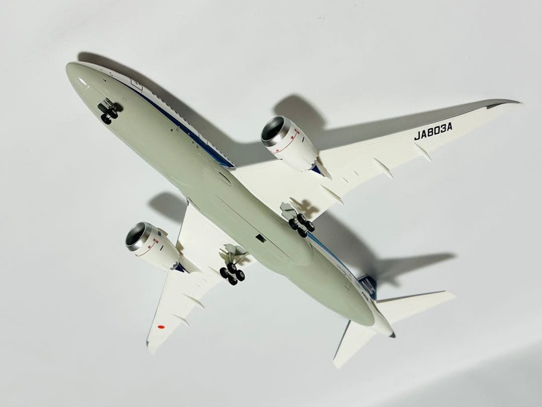 全日空商事 1/200 ANA 787-8 モデル NH20042