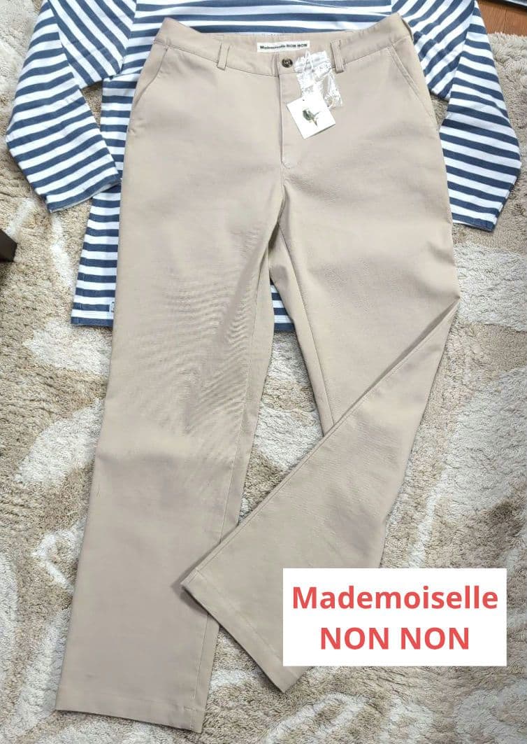 【美品試着のみ】マドモアゼルノンノン　チノパンツ　Ｍ