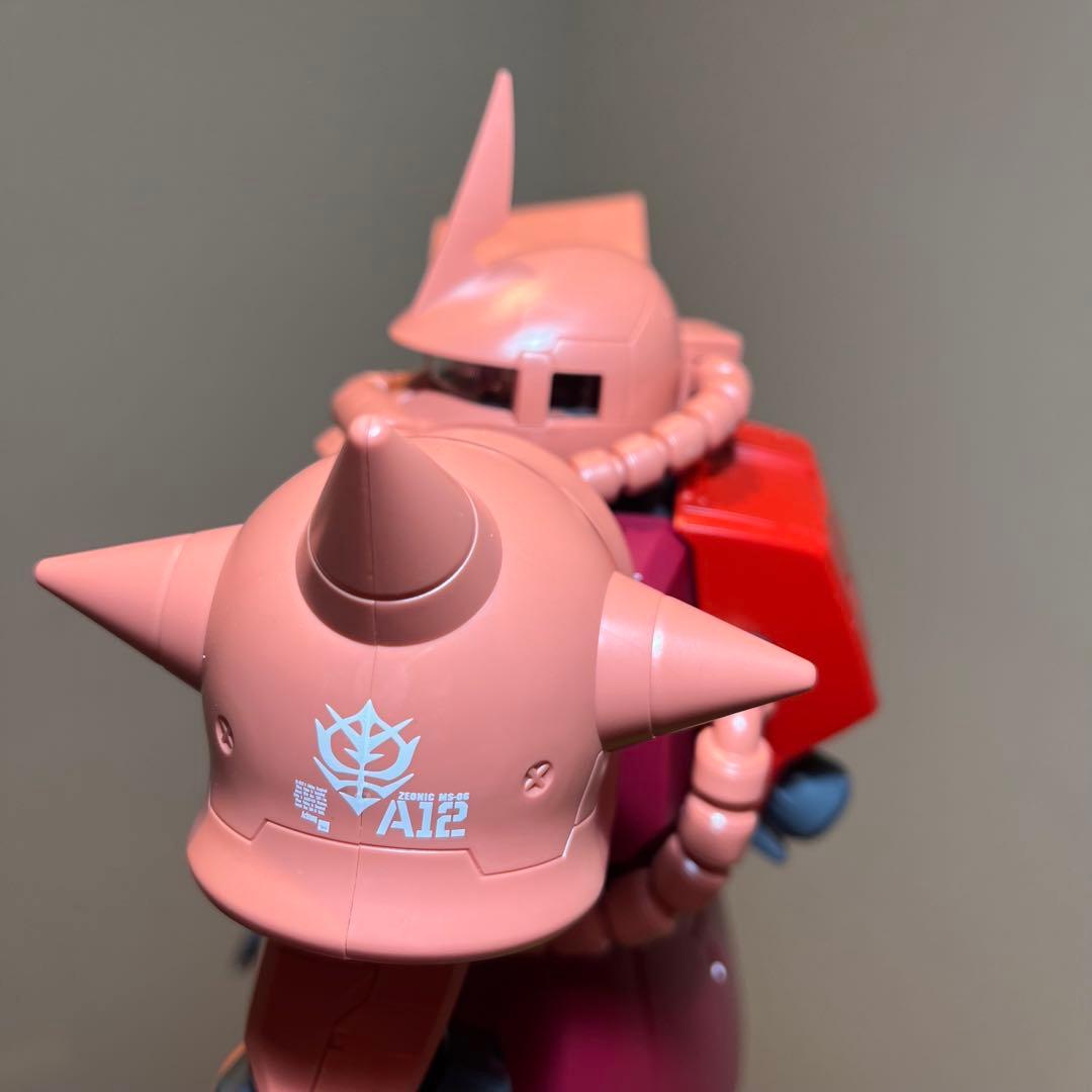 メガサイズ MS-06S シャア専用ザク II 完成品