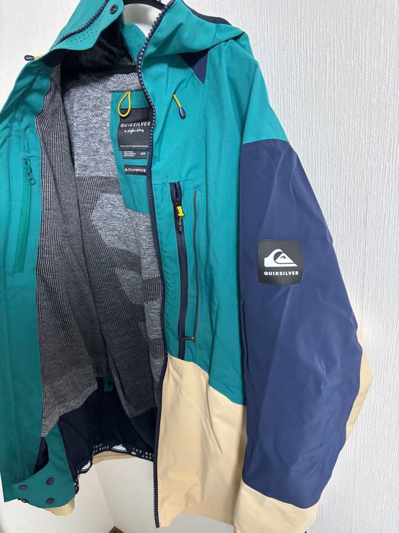 QUIKSILVER スノーボードジャケット