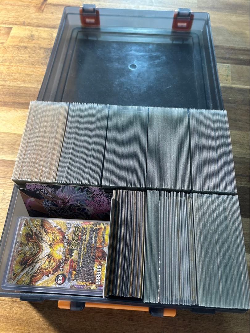 デュエマ 6デッキ＋レアカード、限定スリーブさらにデッキケース付き