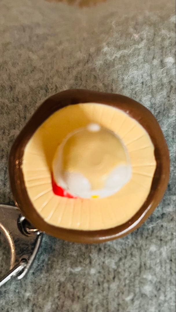 ご当地キティ　大分限定　椎茸　どんこ　マスコット　キーホルダ