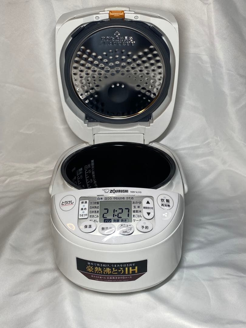 Zojirushi 象印　炊飯器 NW-VJ10 5.5合　2024年製