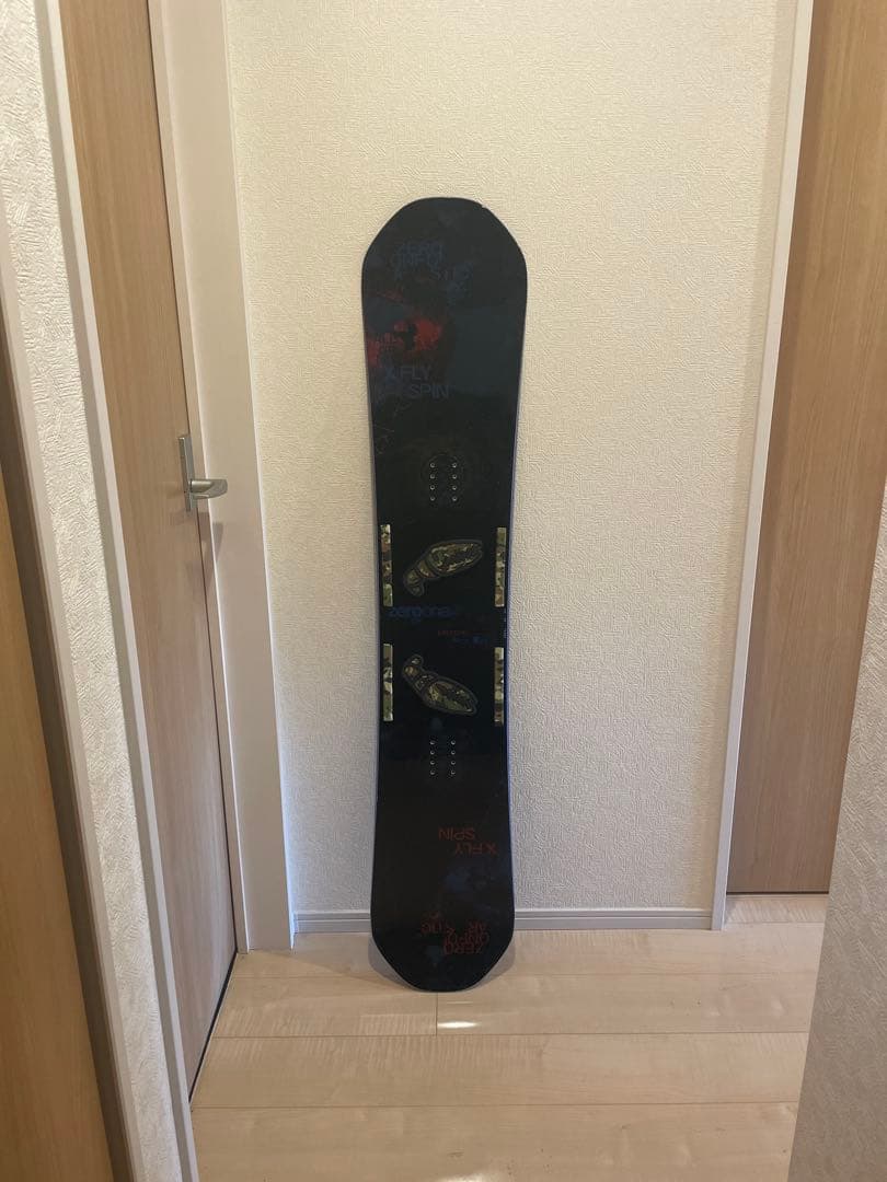 011 Artistic X FLY SPIN 148 ゼロワン スノーボード