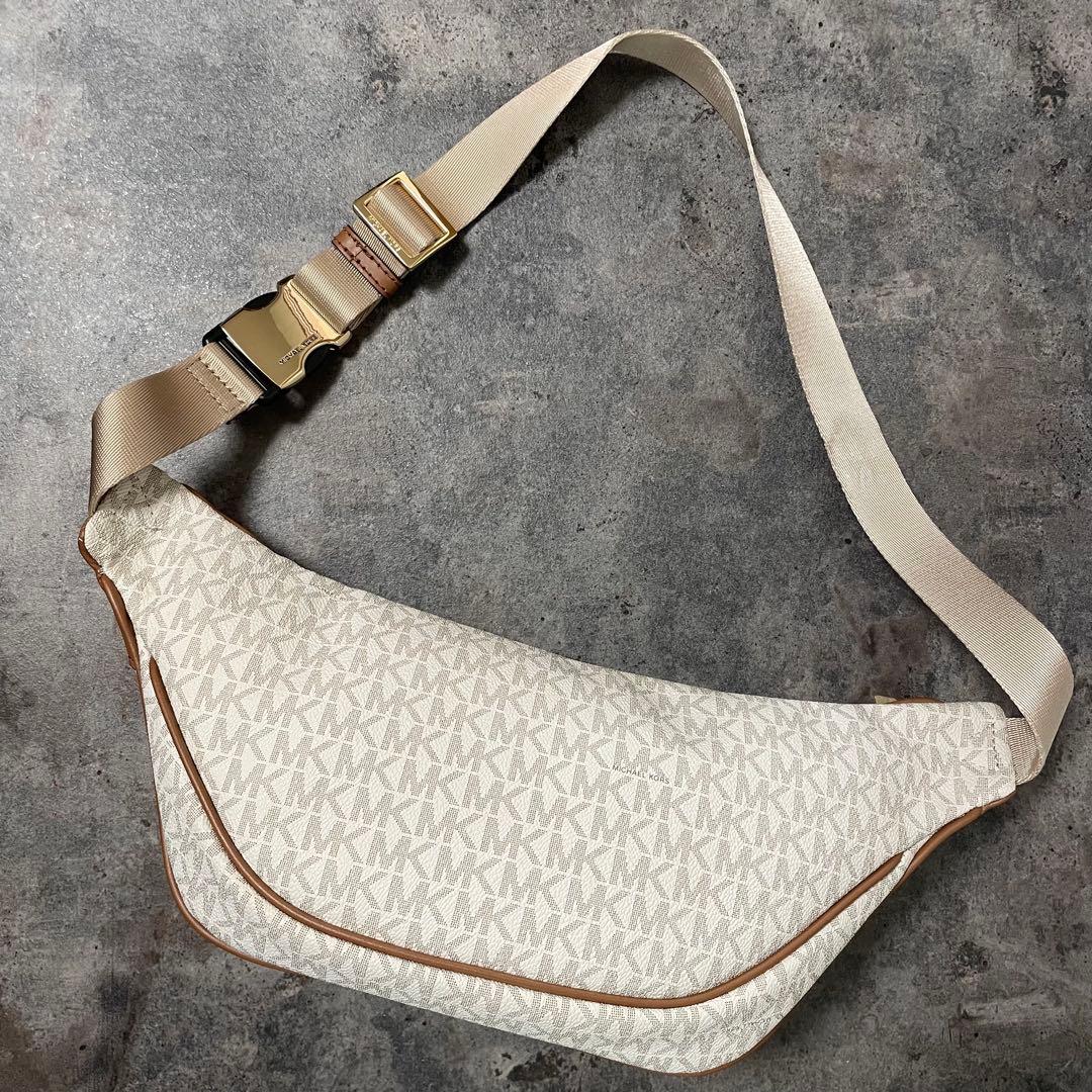 MICHAEL KORS マイケルコース ケンリー ボディバッグ MK総柄PVC